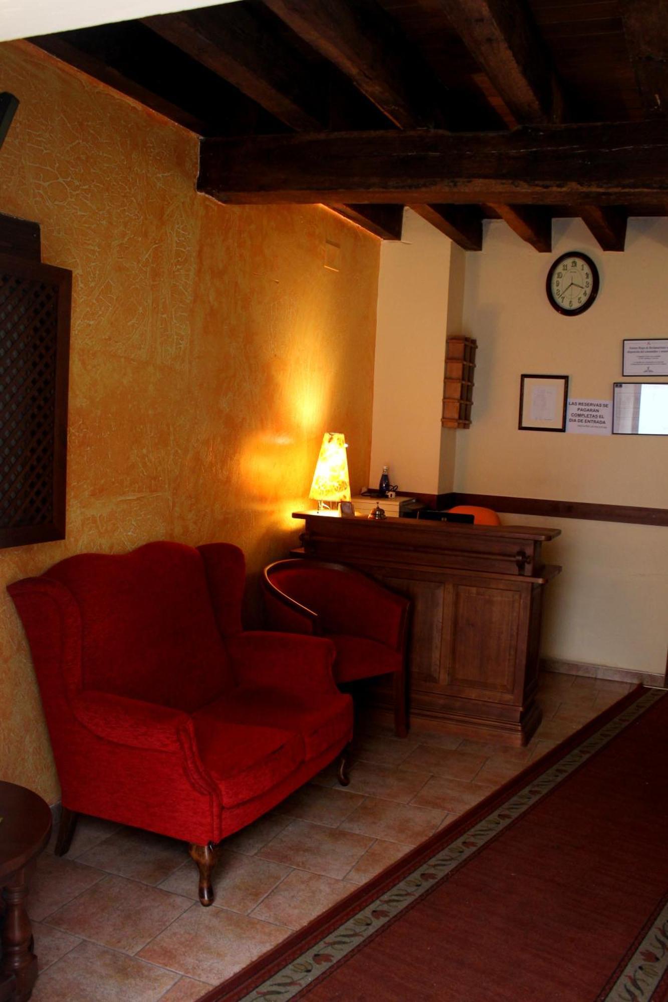 Hostal San Pedro Куэнка Экстерьер фото