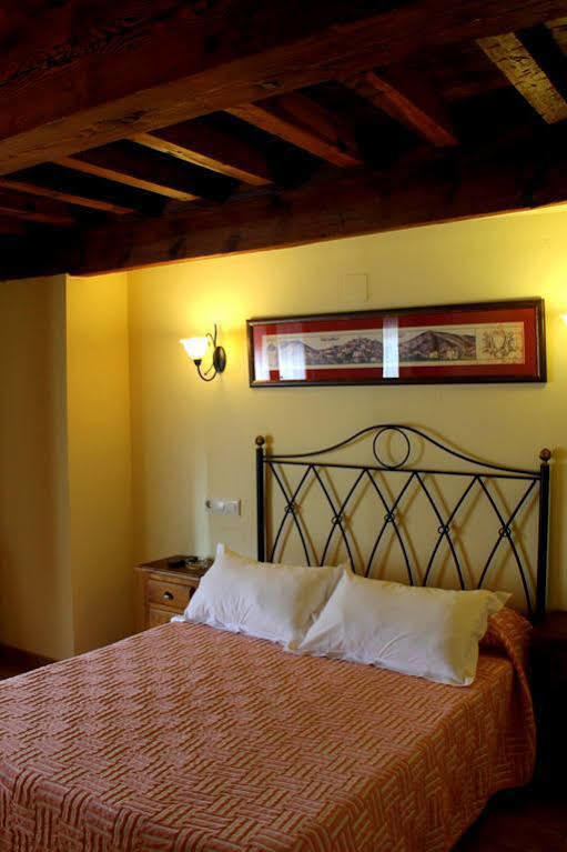 Hostal San Pedro Куэнка Экстерьер фото